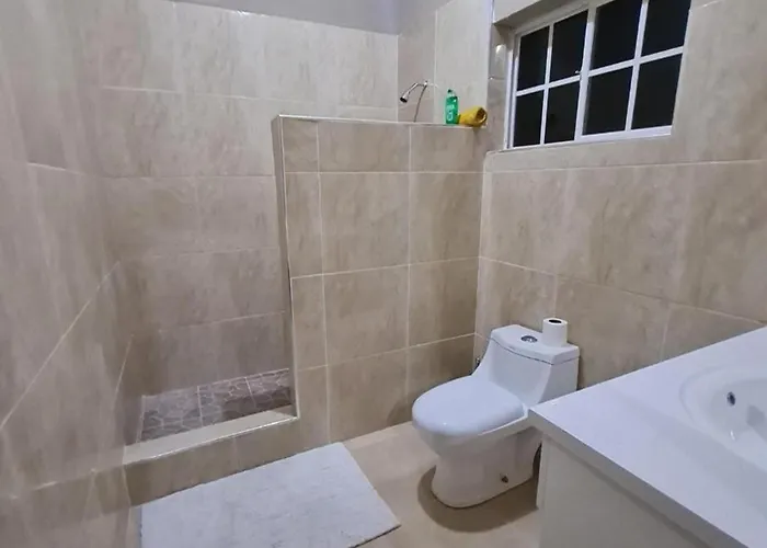 3-bed Sea View House In Priory St Ann Holiday home Ocho Rios