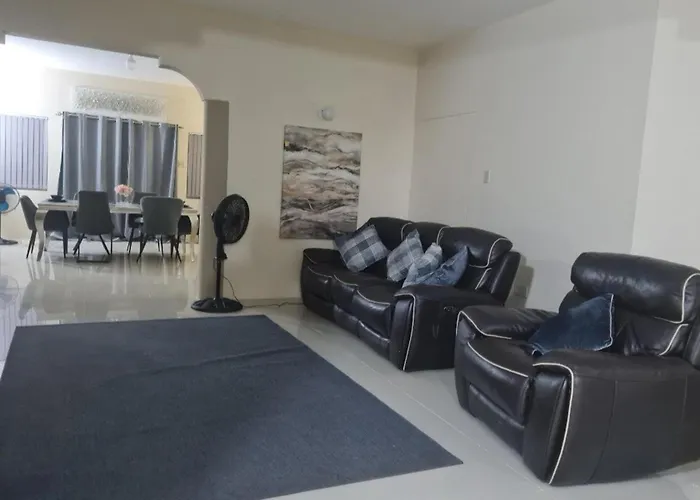 Holiday home 3-bed Sea View House In Priory St Ann