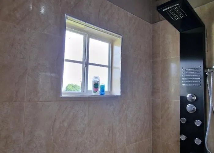Holiday home 3-bed Sea View House In Priory St Ann *